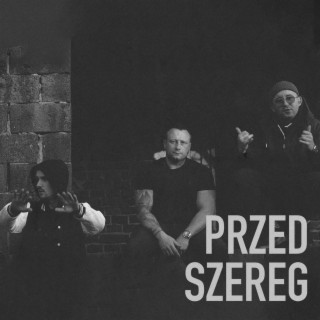 Przed szereg