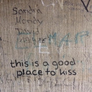 This Is a Good Place to Kiss