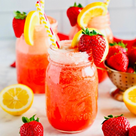 Strawberry Lemonade | Boomplay Music