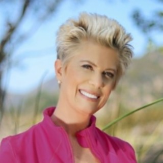 Episode 2392: Deborah King ~  NY Times Bestselling Author, CNN ~  Truth Heals,  Entangled in Darkness: Seeking the Light