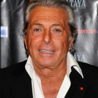 Episode 2393: Gianni Russo ~  Actor in 9x Oscar Winning Movie "The Godfather" on Game Changing Success!