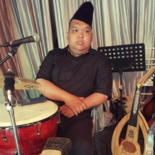 Bukit Kesenangan (feat. Ghazal Melayu Johor) [LIVE]