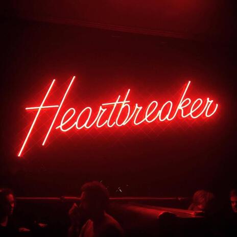 HEART BREAKER | Boomplay Music