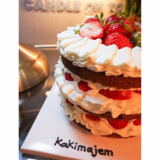 Strawberry Cake (ENG)