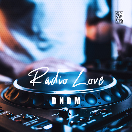 Radio Love | Boomplay Music