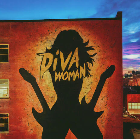 Diva Woman | Boomplay Music