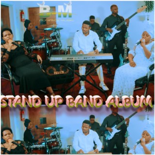 STAND UP BAND