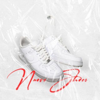 Nuove shoes (Movimento) lyrics | Boomplay Music