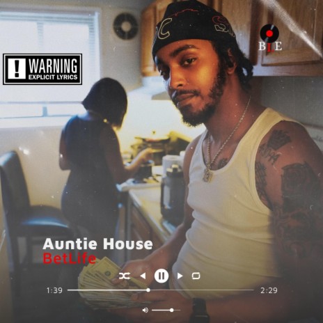 Auntie house