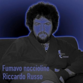 Fumavo noccioline