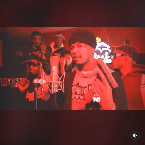 Christmas eve ft. Roguish | Boomplay Music