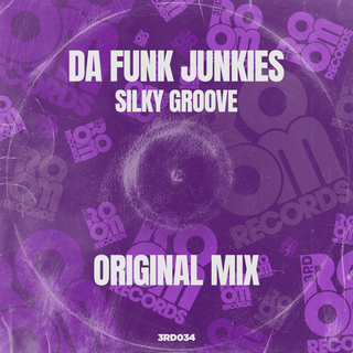 Silky Groove