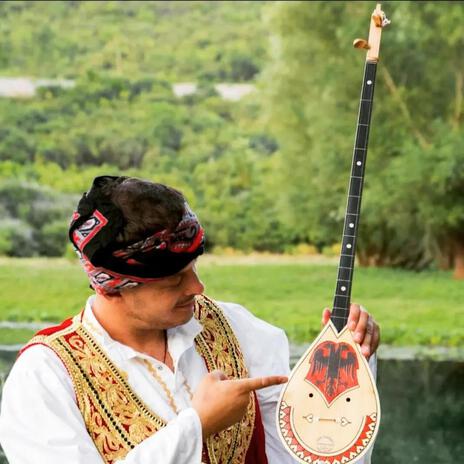 Albanian dance