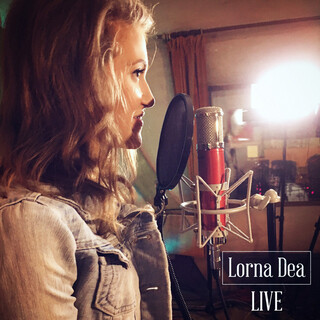 Lorna Dea Live