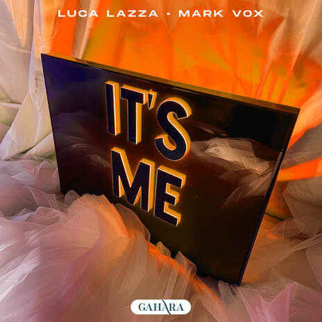 It's Me ft. Mark Vox | Boomplay Music