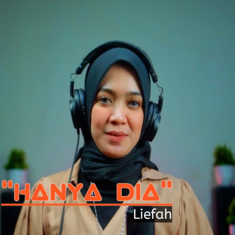 Hanya Dia | Boomplay Music