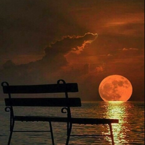 Quando la luna bacia il mare