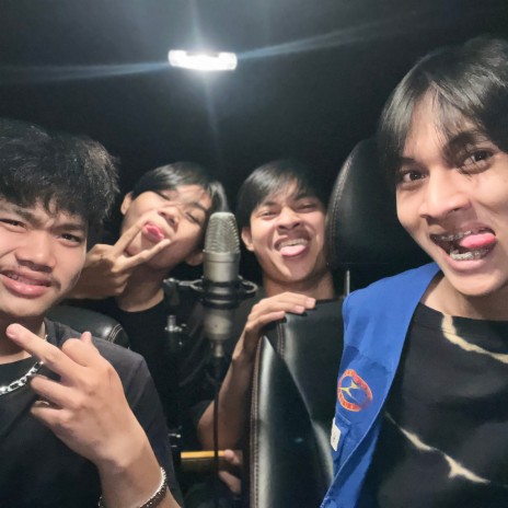 ไม่เหมือนก่อน ft. FAMNIGHT, Ddelete & Garfew | Boomplay Music