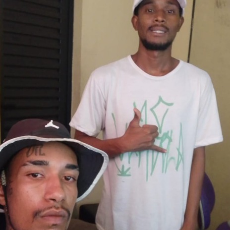 VEM FICA DE 4 ft. Mc Verdola Oficial | Boomplay Music