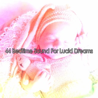 44 Son au coucher pour des rêves lucides (2022 Disques silencieux mais rouges)