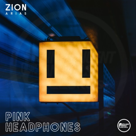 Pink Headphones | Boomplay Music