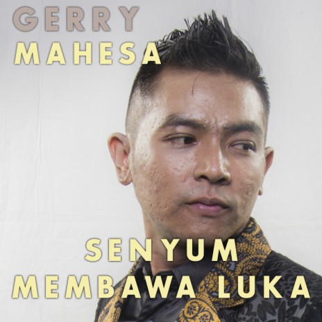 Senyum Membawa Luka | Boomplay Music