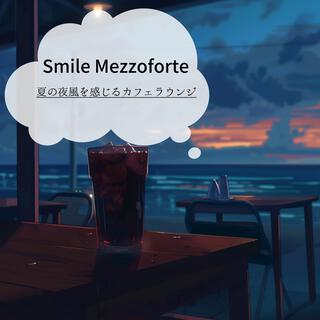 夏の夜風を感じるカフェラウンジ