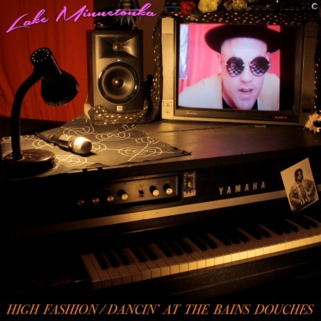 Dancin' at the Bains Douches ft. Tom Munn | Boomplay Music
