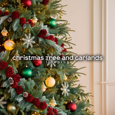 Christmas Tree and Garlands