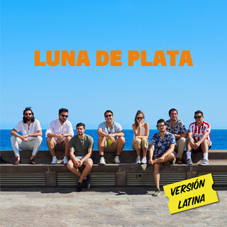 Luna de Plata (Versión Latina)