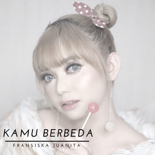 Kamu Berbeda