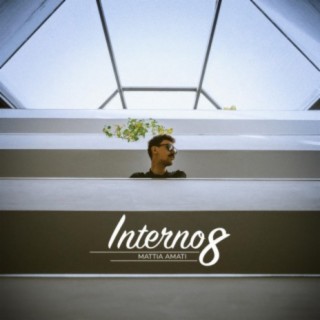 Interno 8