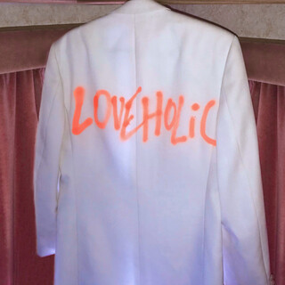 Loveholic