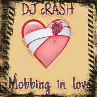 Mobbing in love