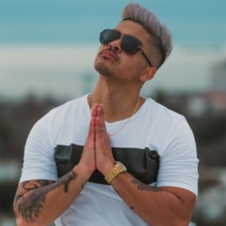 Tava Atoa ft. .Juniin lyrics | Boomplay Music