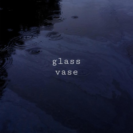 glass vase | Boomplay Music