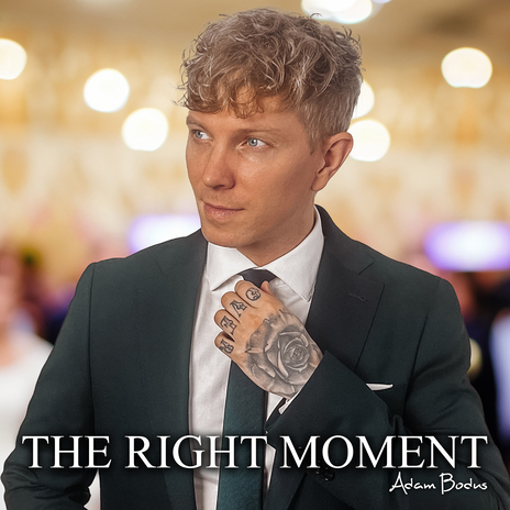 The Right Moment | Boomplay Music