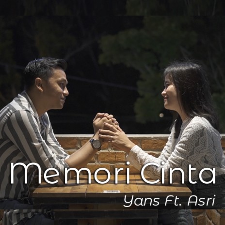 Cinta Berlumur Dusta | Boomplay Music