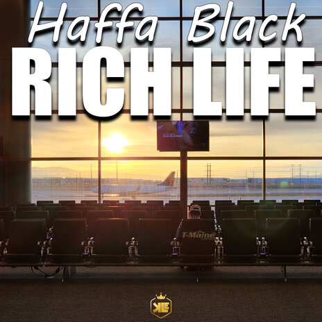 Rich Life | Boomplay Music