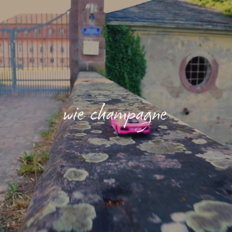 wie champagne | Boomplay Music
