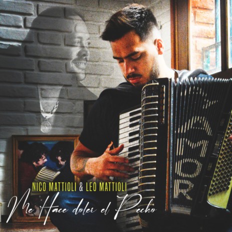 Me Hace Doler El Pecho ft. Leo Mattioli | Boomplay Music