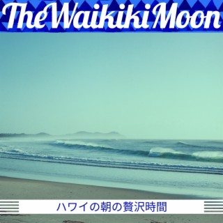 The Waikiki Moon