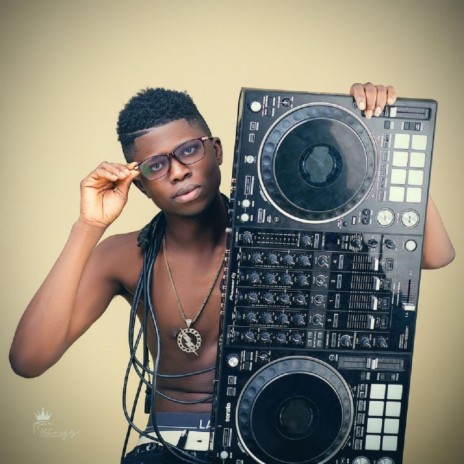 I'm Not Moja ft. DJ Tunzy & Odunlade Adekola | Boomplay Music