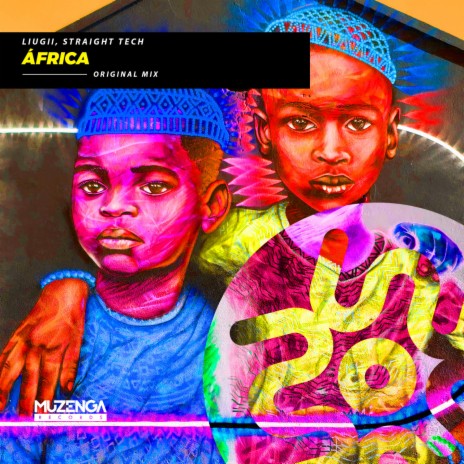 África ft. Straight Tech | Boomplay Music