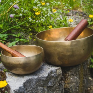 Tibetan Healing Bowls: Helix