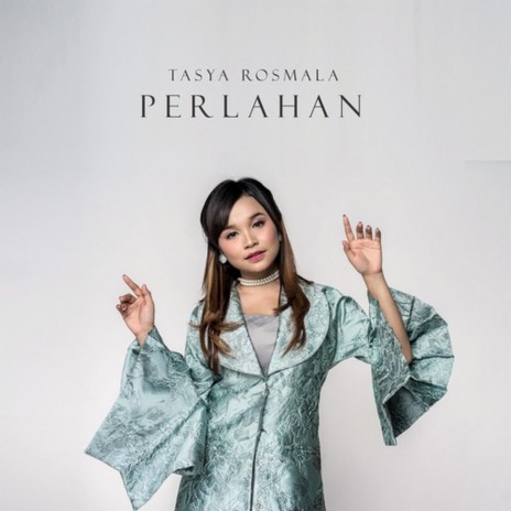 Perlahan | Boomplay Music