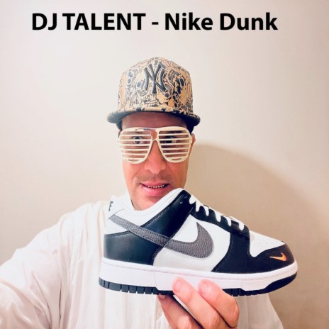 Nike Dunk | Boomplay Music