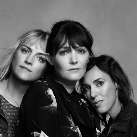 Dear Nighttime ft. Sarah Blasko, Holly Throsby & Sally Seltmann | Boomplay Music