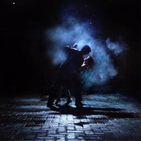 Dancing in the Moonlight ft. damien liriano | Boomplay Music