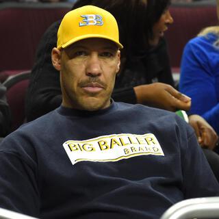 LAVAR